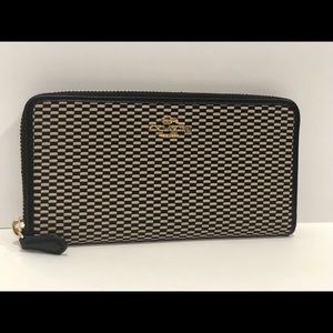 Coach Legacy Jacquard Accordion Zip Clutch Wallet